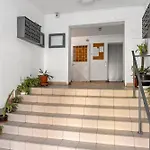 شقة Art Nouveau Penthouse