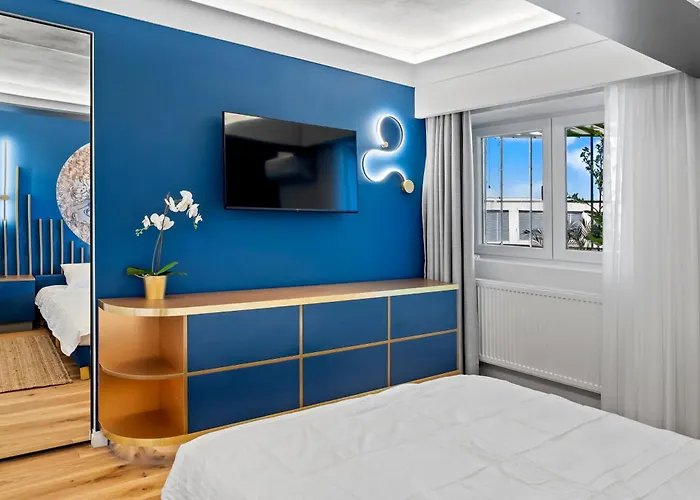 Апартаменты Art Nouveau Penthouse *